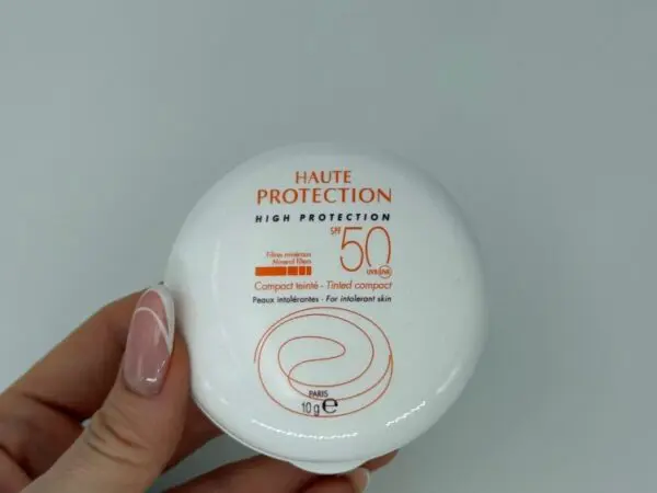 AVENE SUN MINERALNI KOMPAKTNI PUDER BEIGE SPF 50+ 10g