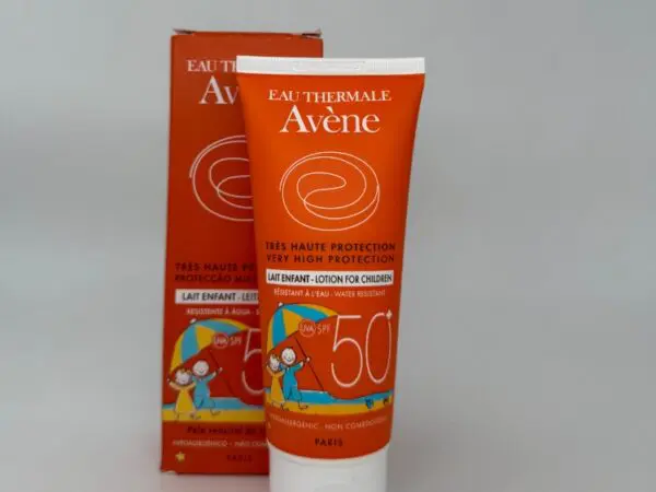 Avene very high protection