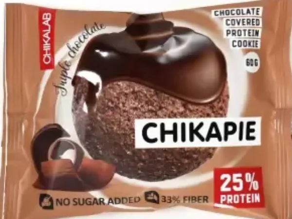 CHIKALAB - CHIKAPIE ČOKOLADOM PRELIVEN PROTEINSKI COOKIE SA PUNJENJEM 60g