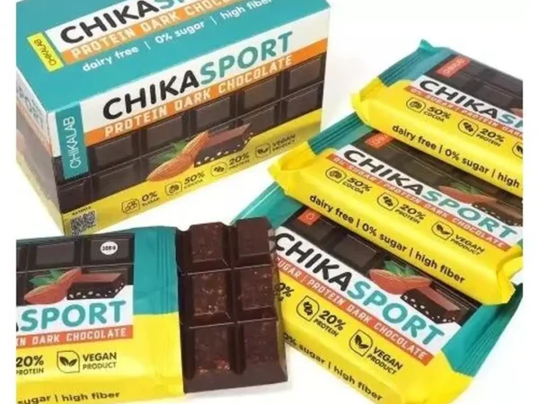 CHIKASPORT PROTEINSKA CRNA ČOKOLADA SA BADEMOM 100g