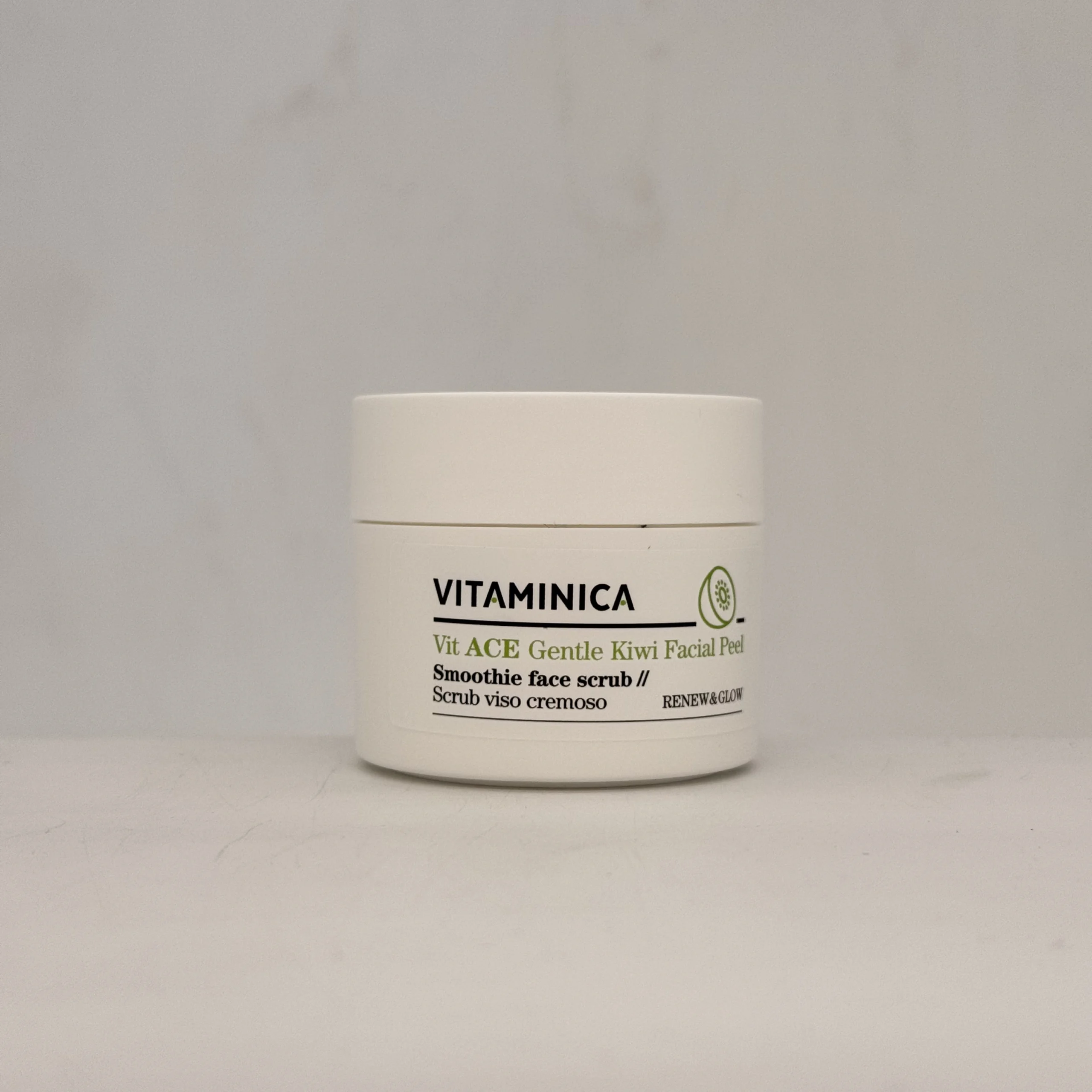 Bioearth vitaminica blagi piling za lice KIWI 50ml
